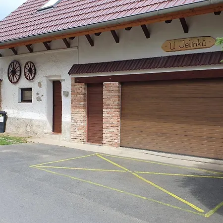 U Jelinku 公寓 *